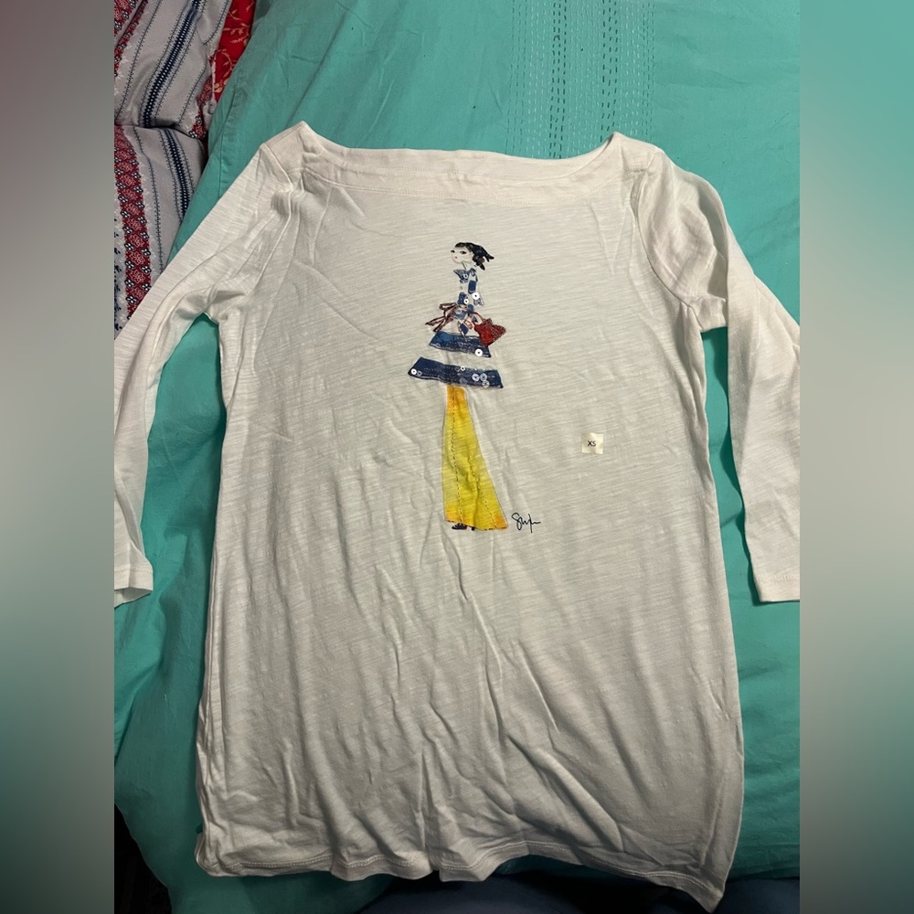 LOFT White T Shirt Quarter Sleeve w/sketch XS